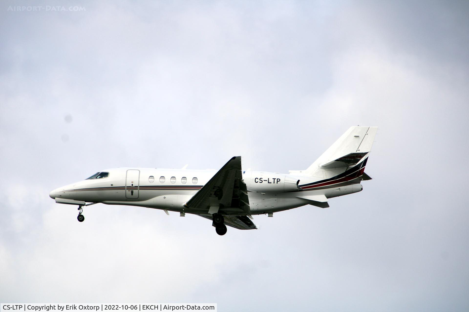 CS-LTP, Cessna 680A Citation Laitude C/N 680A-0266, CS-LTP landing rw 22L
