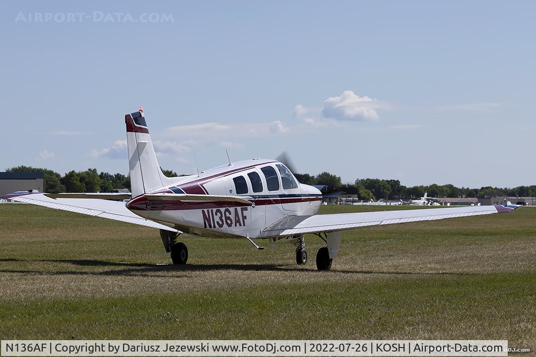 N136AF, 1981 Beech A36 Bonanza 36 C/N E1861, Beech A36 Bonanza 36  C/N E1861, N136AF