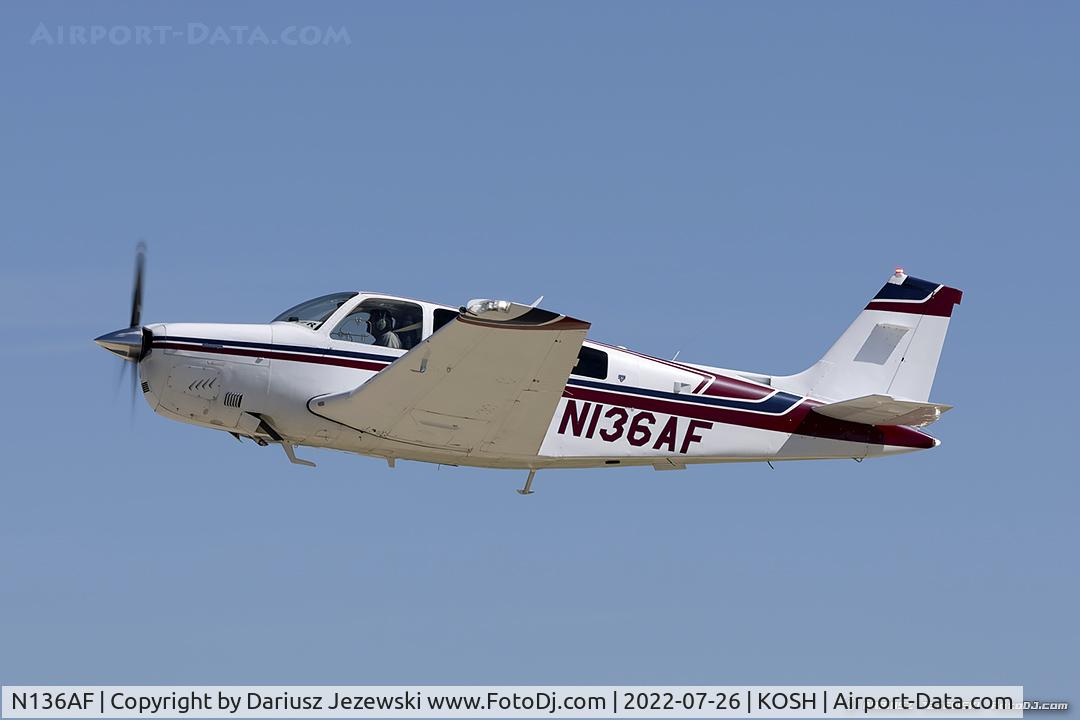 N136AF, 1981 Beech A36 Bonanza 36 C/N E1861, Beech A36 Bonanza 36  C/N E1861, N136AF