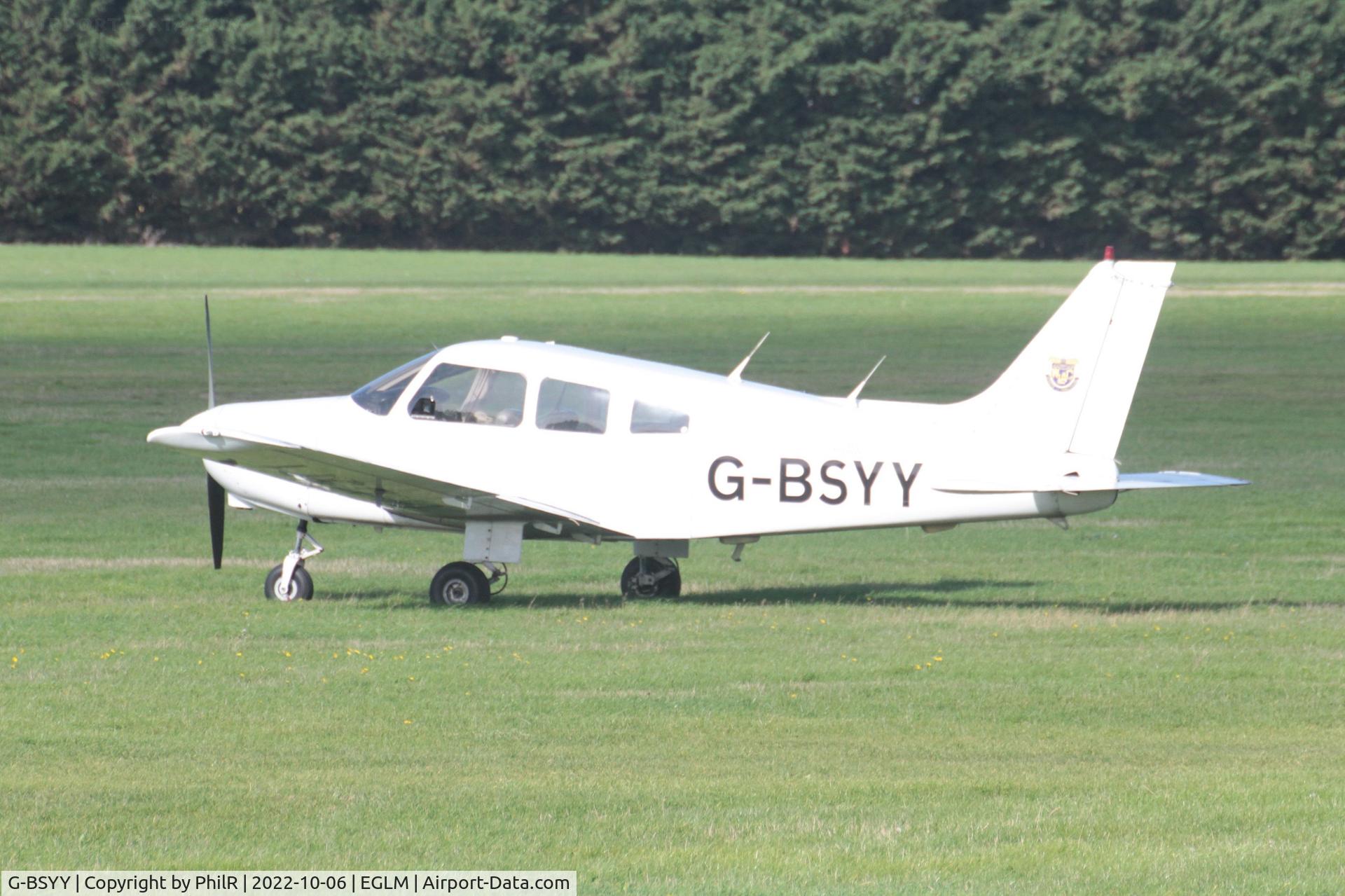 G-BSYY, 1986 Piper PA-28-161 Cherokee Warrior II C/N 2816009, G-BSYY 1986 Piper PA-28 Cherokee Warrior ll White Waltham