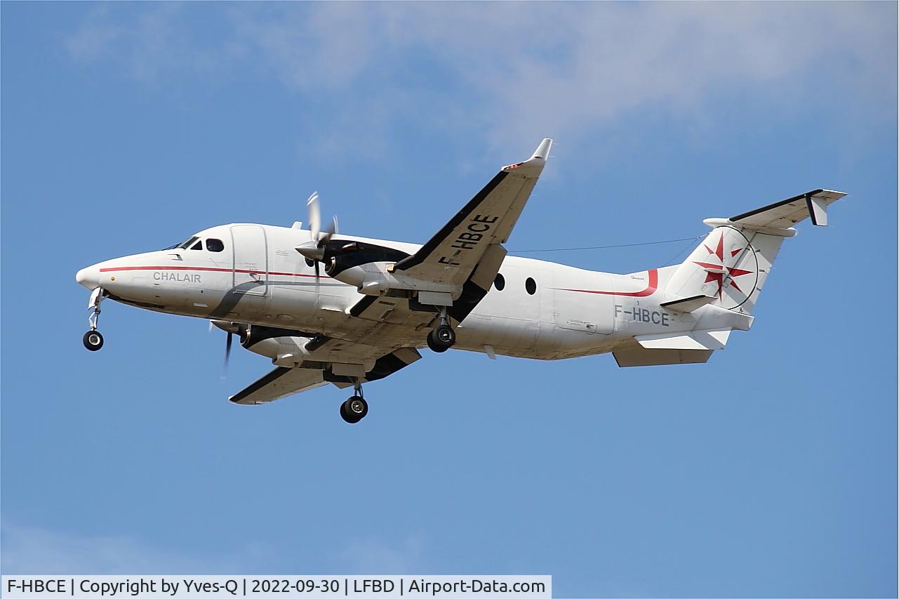 F-HBCE, 1998 Beech 1900D C/N UE-323, Raytheon Aircraft Company 1900D, On final rwy 23, Bordeaux Mérignac airport (LFBD-BOD)