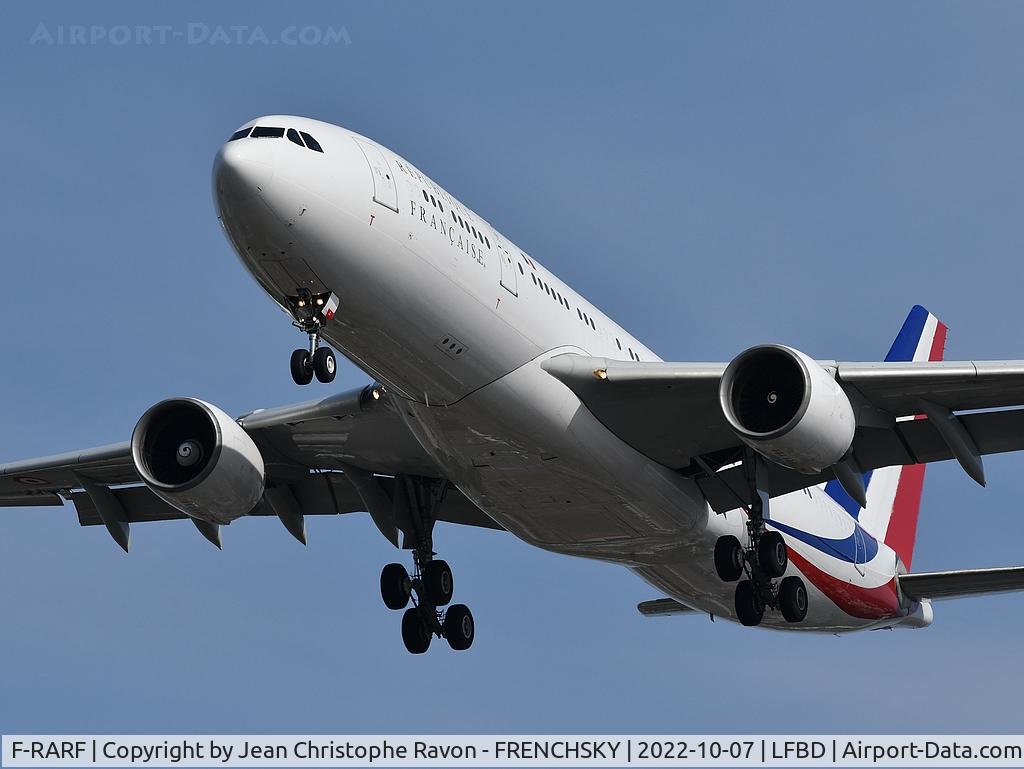 F-RARF, 1999 Airbus A330-223 C/N 240, COTAM 1282