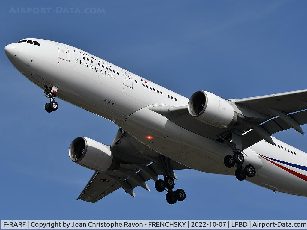 F-RARF, 1999 Airbus A330-223 C/N 240, COTAM 1282