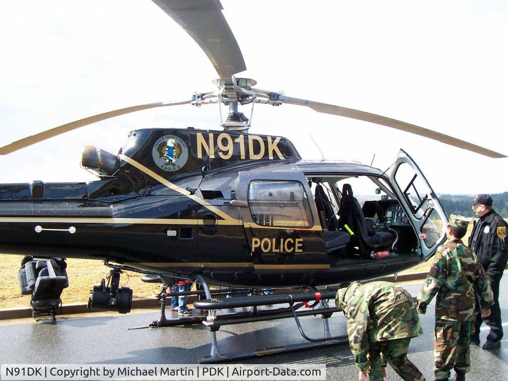 N91DK, Eurocopter AS-350B-2 Ecureuil C/N 3497, DeKalb County Police Eagle 1 on display.