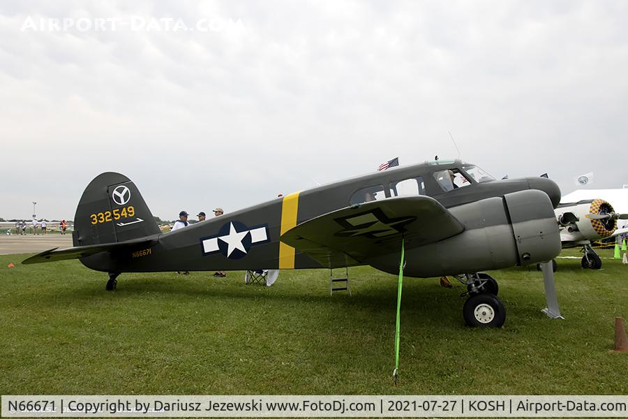 N66671, 1943 Cessna UC-78B (T-50) Bobcat C/N 6487, Cessna T-50 Bobcat  C/N 6487, N66671