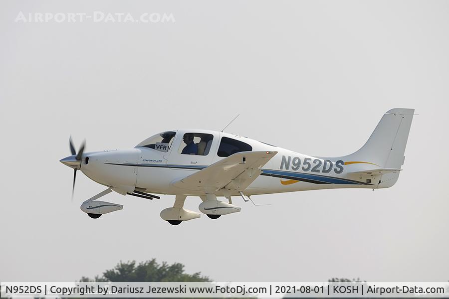 N952DS, 2000 Cirrus SR20 C/N 1102, Cirrus SR20  C/N 1102, N952DS