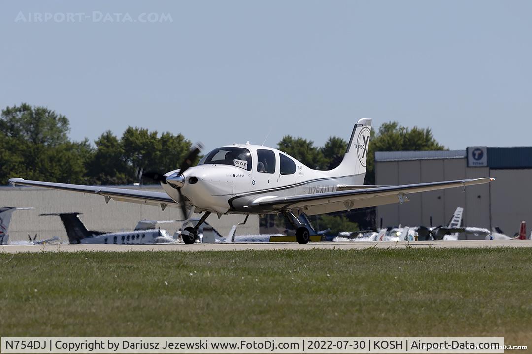 N754DJ, 2010 Cirrus SR22 C/N 3671a, Cirrus SR22  C/N 3671, N754DJ