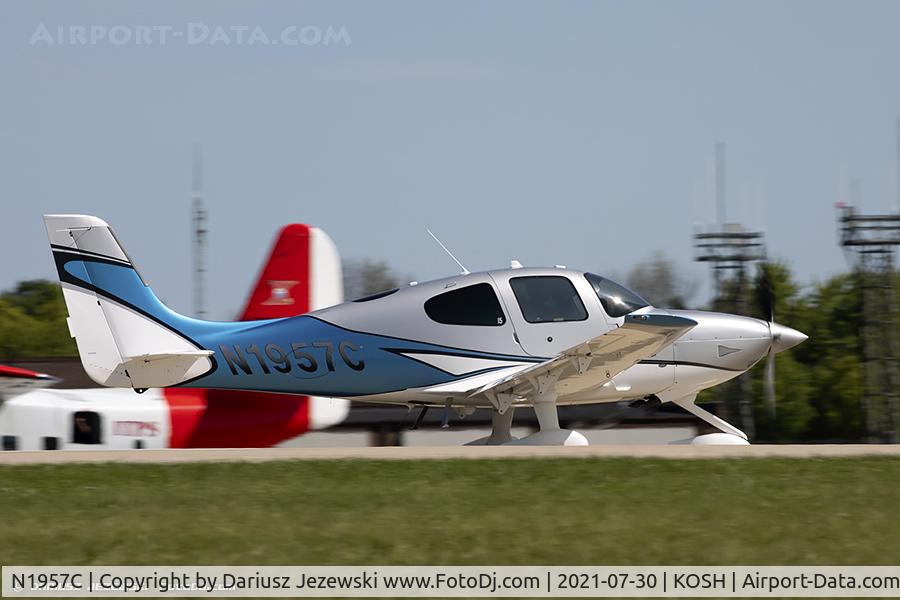 N1957C, 2002 American Champion 7GCAA Citabria C/N 470-2002, Cirrus SR22T  C/N 514, N1957C