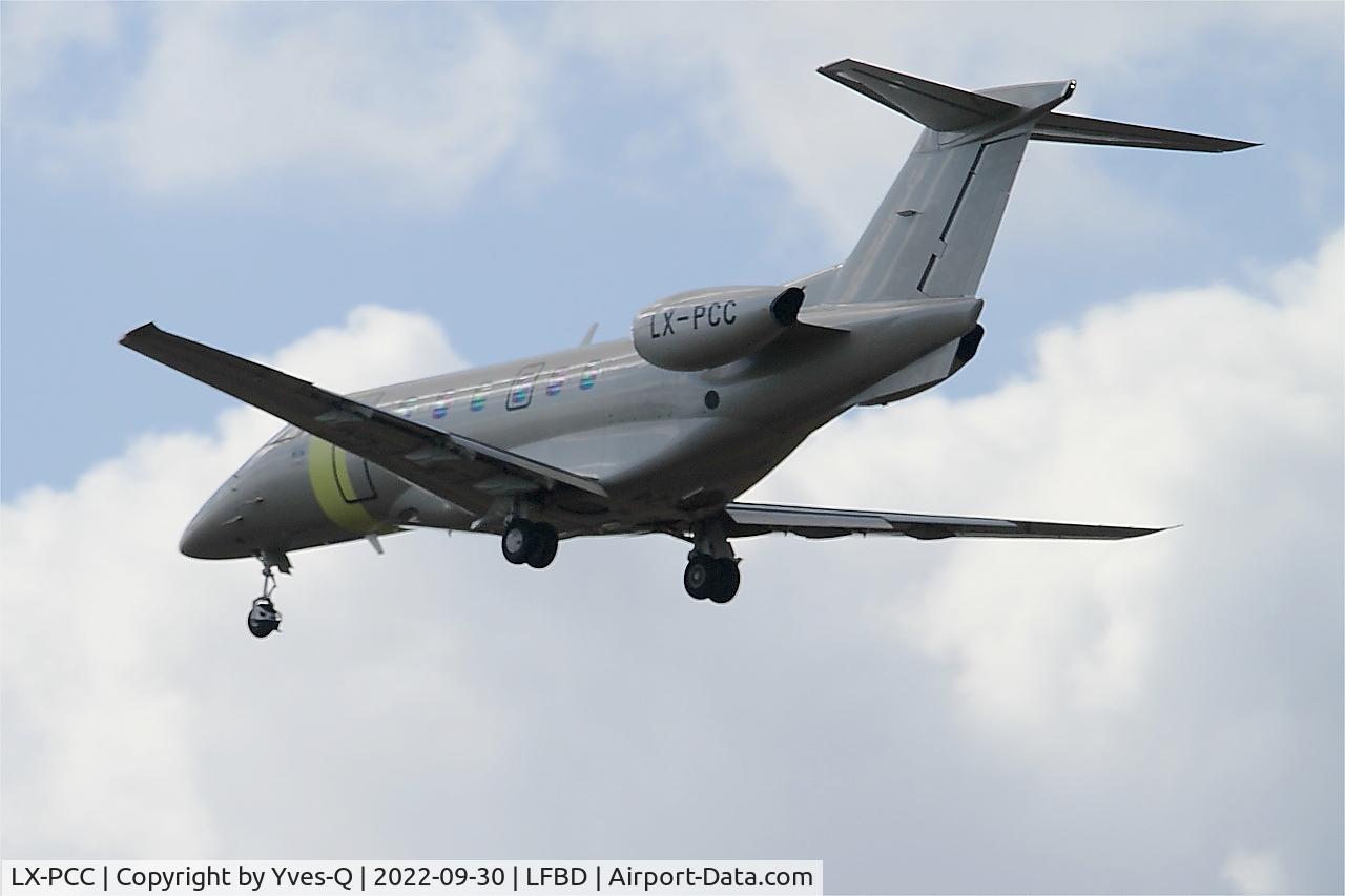 LX-PCC, 2019 Pilatus PC-24 C/N 143, Pilatus PC-24, On final rwy 23, Bordeaux Mérignac airport (LFBD-BOD)