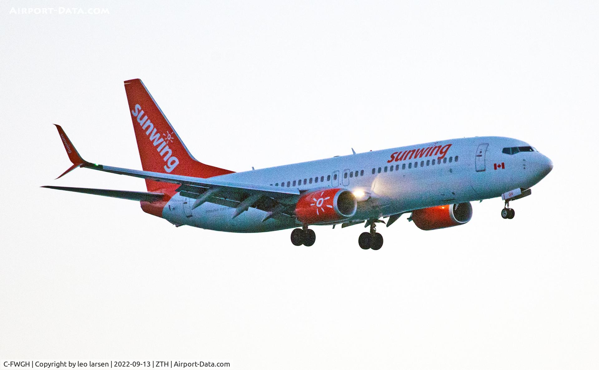 C-FWGH, 2011 Boeing 737-86J C/N 37752, Zakynthos 13.9.2022