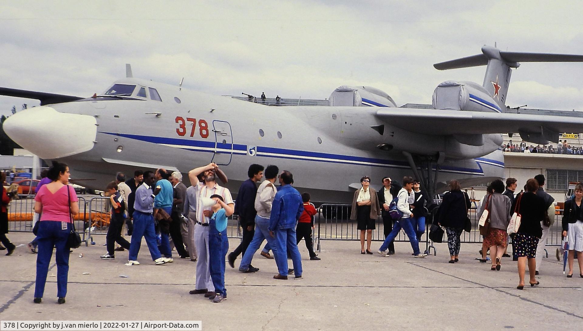 378, Beriev A-40 Mermaid C/N V2, Slide scan Le Bourget