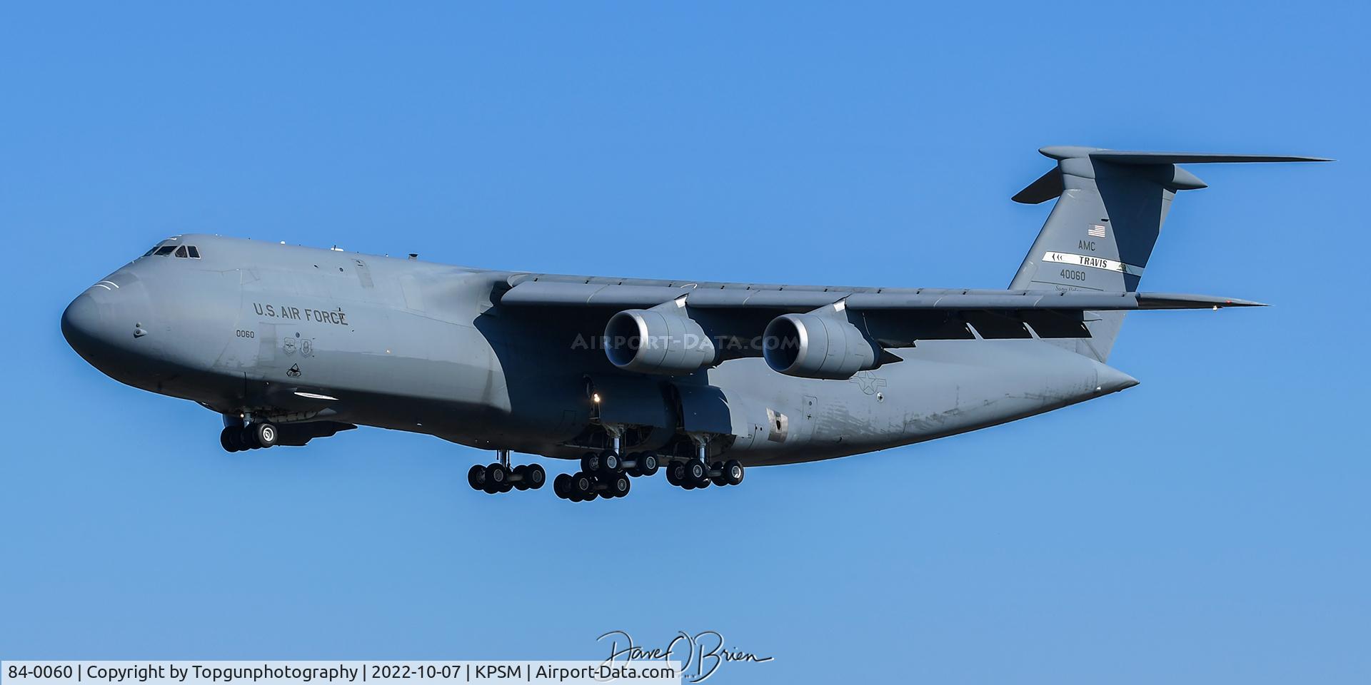 84-0060, 1984 Lockheed C-5B Galaxy C/N 500-0084, REACH927 landing RW34