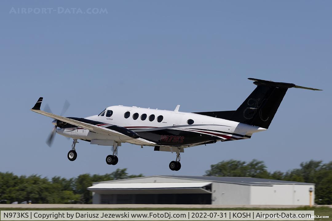N973KS, 1986 Beech 300 Super King Air C/N FA-107, Beech B300 Super King Air  C/N FA107, N973KS
