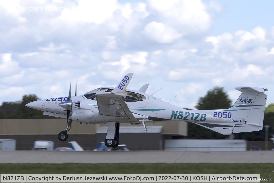 N821ZB, Diamond DA-42NG Twin Star C/N 42.N003, Diamond DA-42NG Twin Star  C/N 42.N003, N821ZB