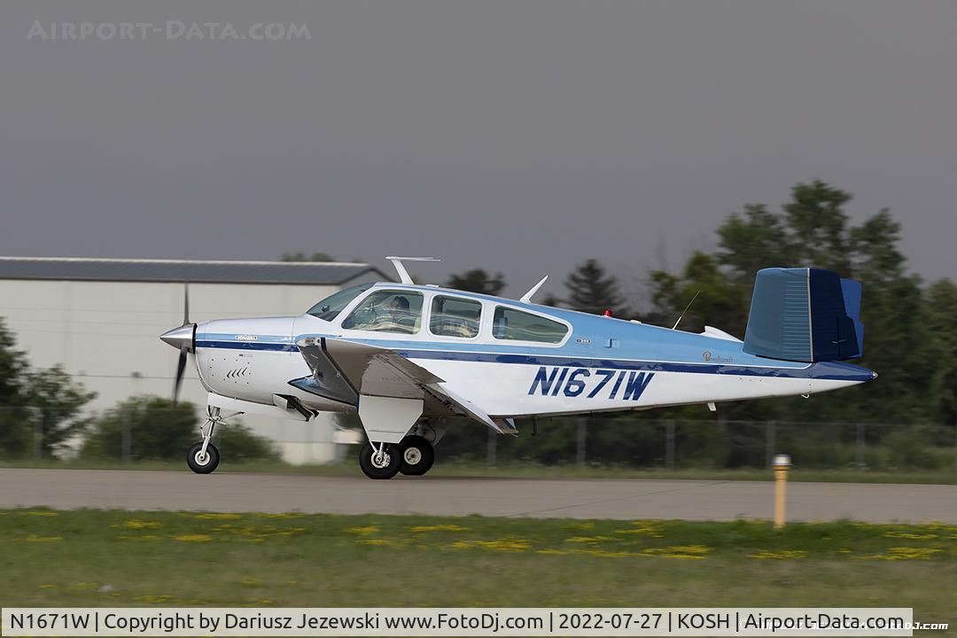 N1671W, 1972 Beech V35B Bonanza C/N D-9382, Beech V35B Bonanza  C/N D-9382, N1671W