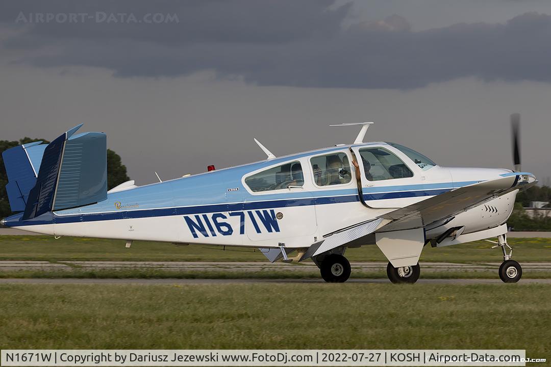 N1671W, 1972 Beech V35B Bonanza C/N D-9382, Beech V35B Bonanza  C/N D-9382, N1671W