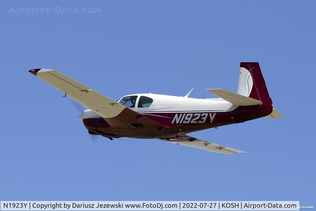 N1923Y, 1964 Mooney M20D Master C/N 218, Mooney M20D Master  C/N 218, N1923Y