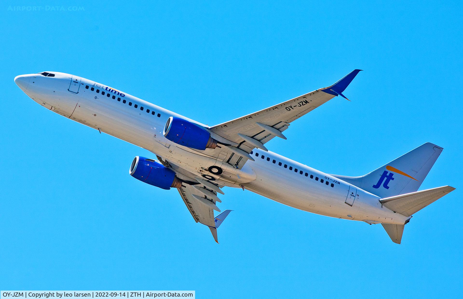 OY-JZM, 2006 Boeing 737-8K5 C/N 34688, Zakynthos 14.9.2022 T/O R-16