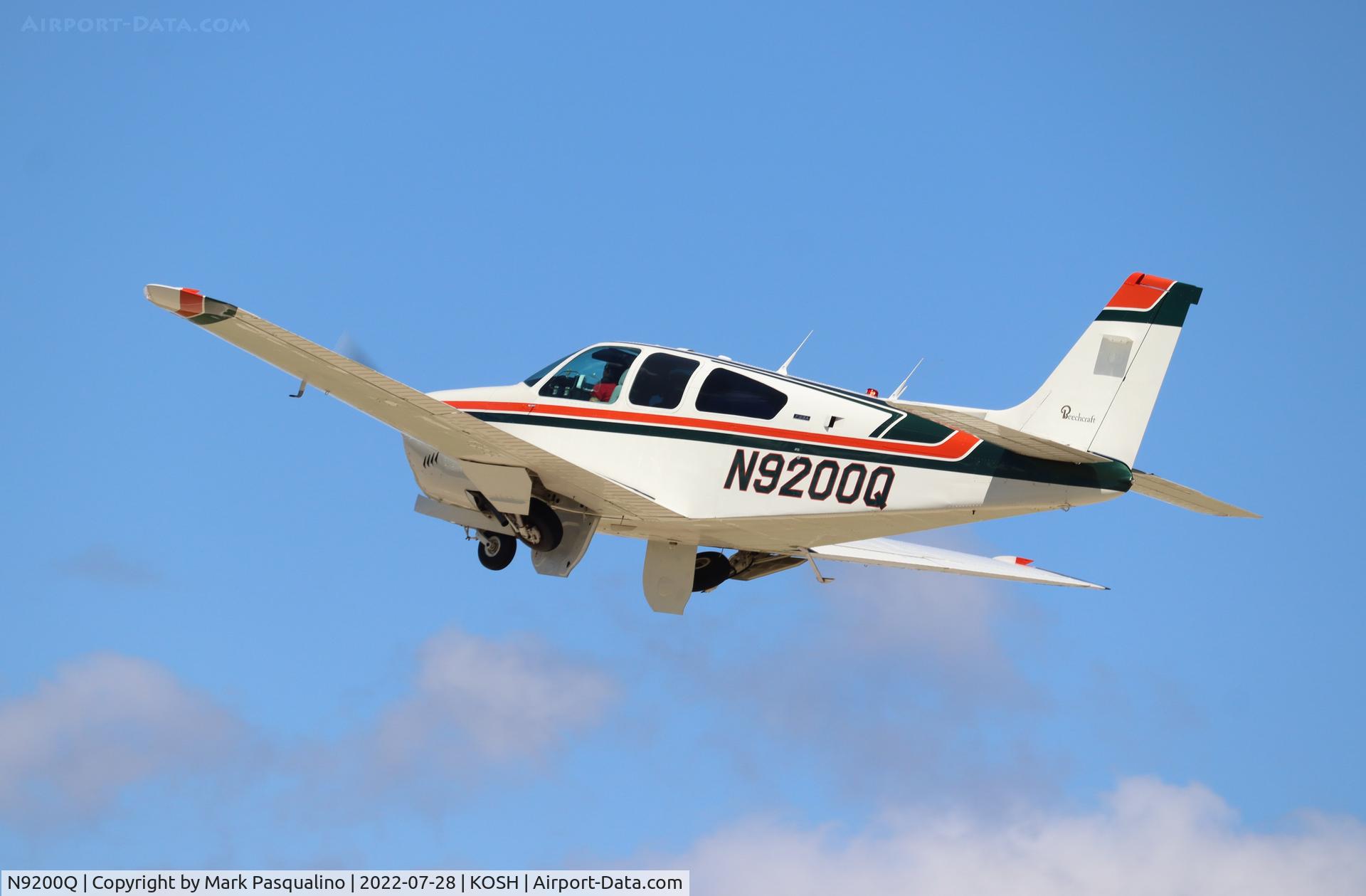 N9200Q, 1971 Beech F33A Bonanza C/N CE-335, Beech F33A