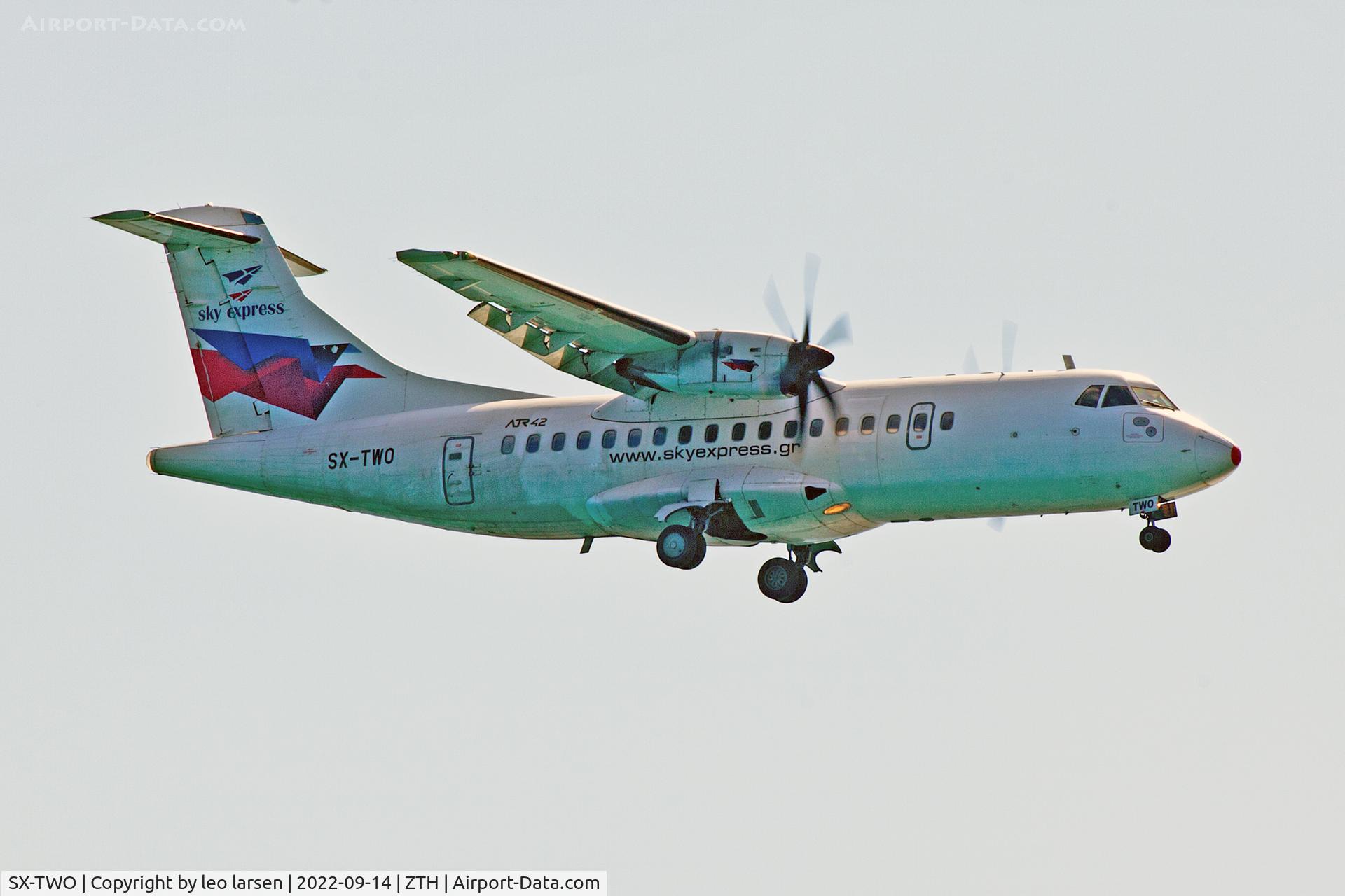 SX-TWO, 1996 ATR 42-500 C/N 516, Zakynthos 14.9.2022