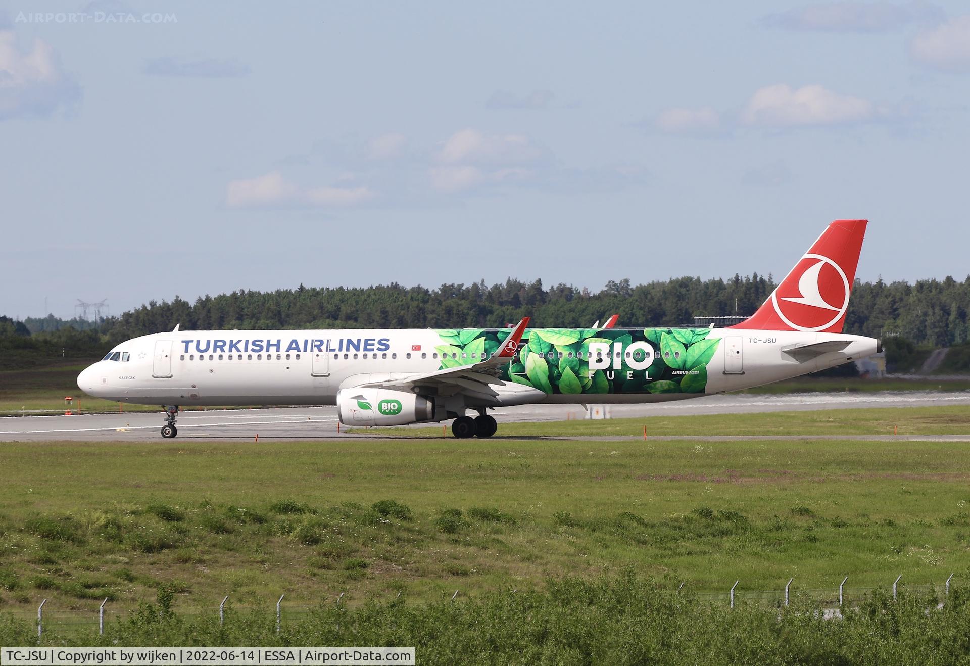 TC-JSU, 2015 Airbus A321-231 C/N 6709, RWY 01L