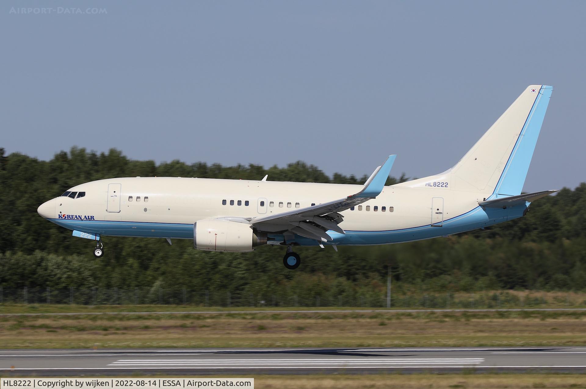 HL8222, 2009 Boeing 737-7B5 C/N 37660, RWY 26
