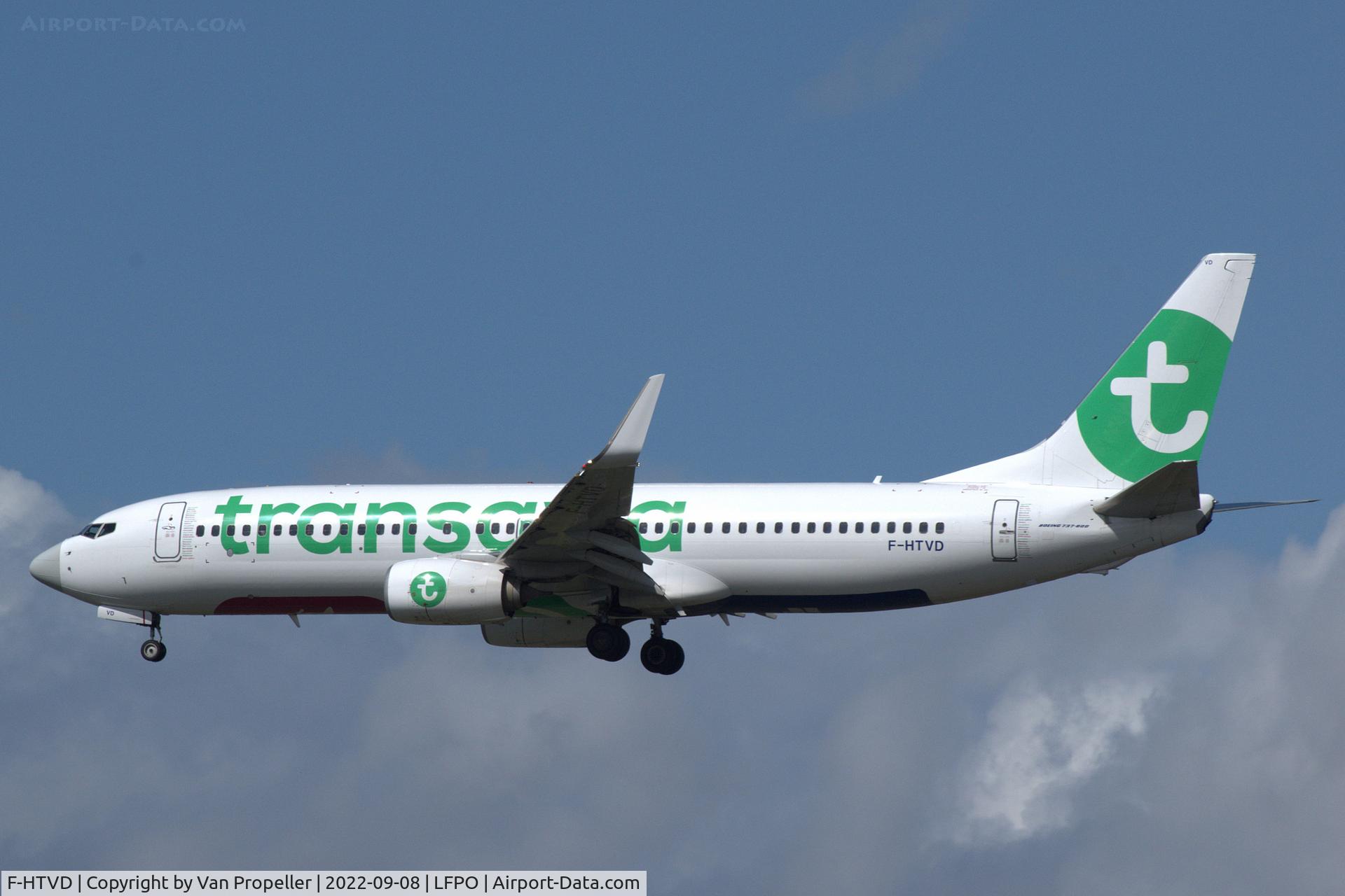 F-HTVD, 2017 Boeing 737-8K2 C/N 62154, Transavia France Boeing 737-8K2 on approach to Paris Orly airport, France