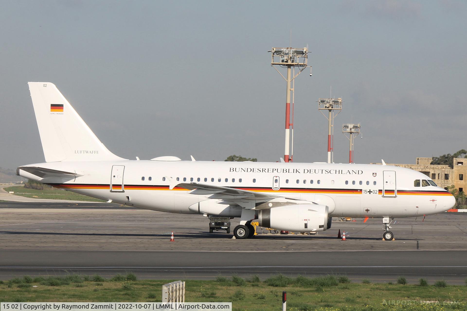 15 02, Airbus A319-115(CJ) C/N 4646466, A319CJ 15+02 German Air Force