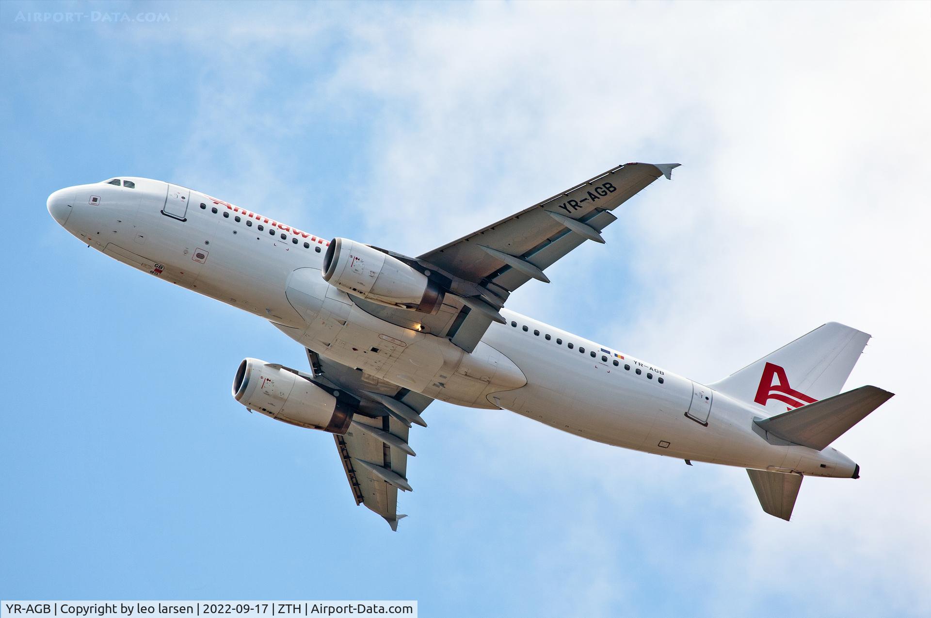 YR-AGB, 2007 Airbus A320-232 C/N 3316, Zakynthos 17.9.2022
