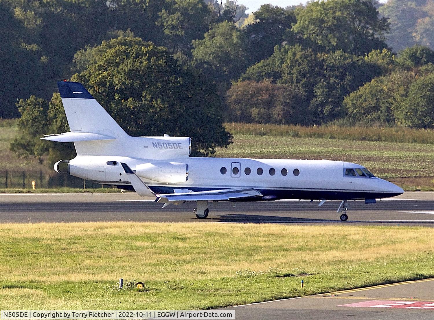 N505DE, 2002 Dassault Falcon 50 C/N 325, At Luton