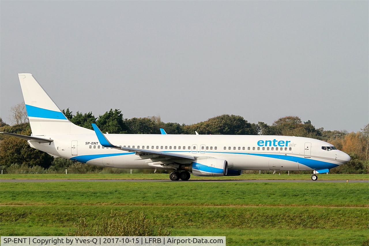 SP-ENT, 2000 Boeing 737-8AS C/N 29926, Boeing 737-8AS, Taxiing rwy 25L, Brest-Bretagne airport (LFRB-BES)