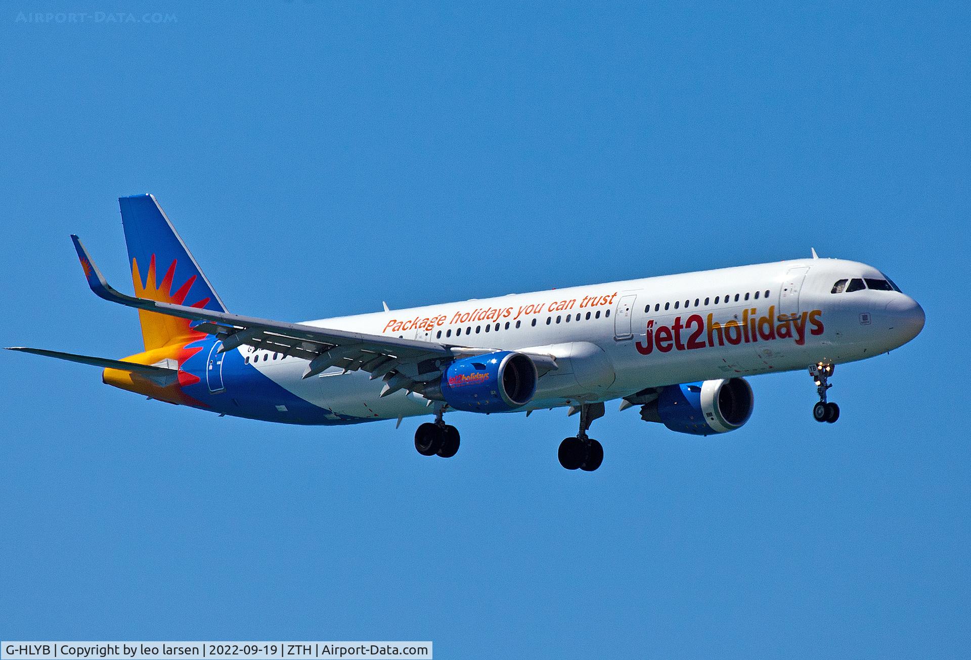 G-HLYB, 2014 Airbus A321-211 C/N 6056, Zakynthos 19.9.2022