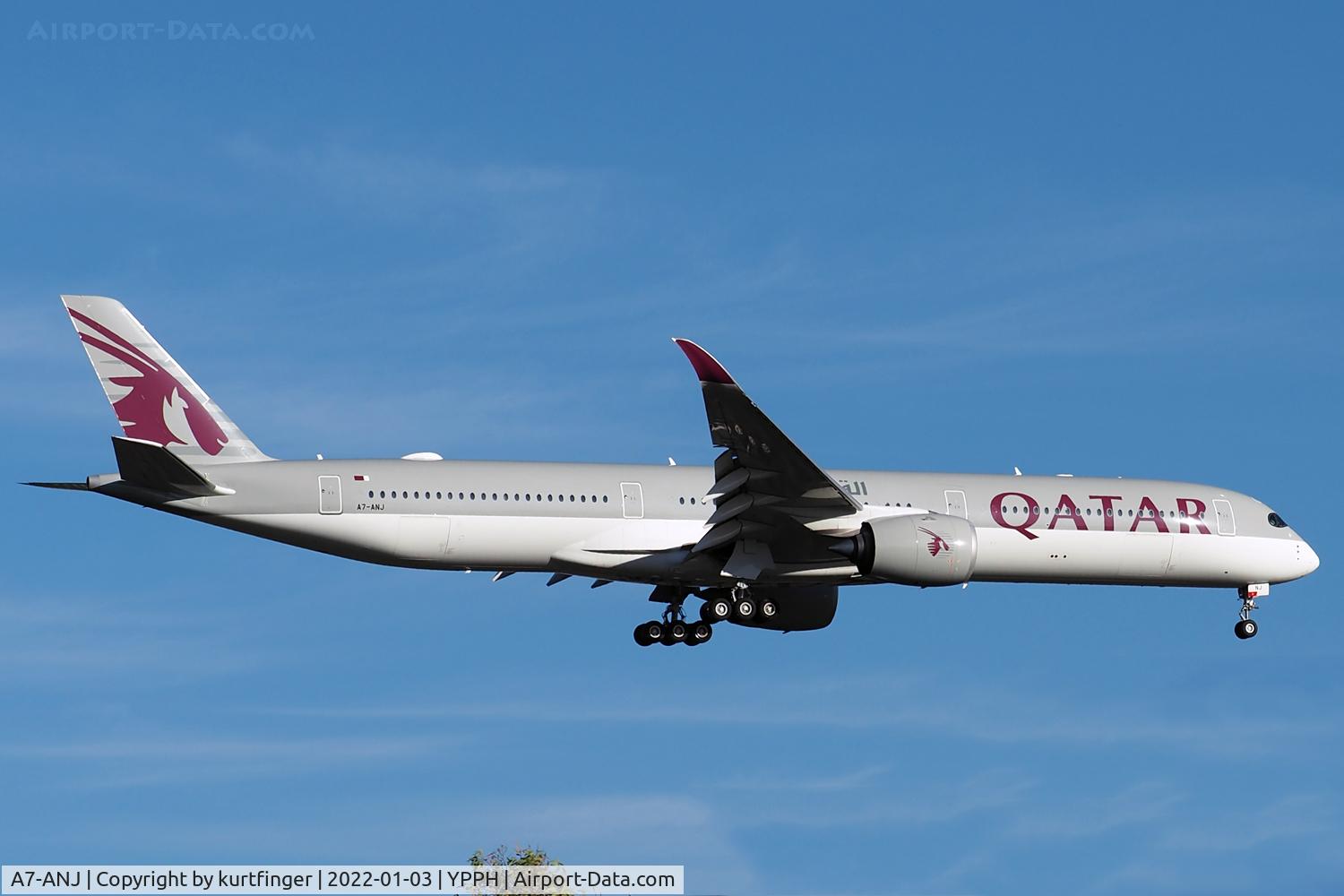 A7-ANJ, 2019 Airbus A350-1041 C/N 266, Airbus A350-1041 sn 266. Qatar A7-ANJ rwy 21 YPPH 03 January 2022