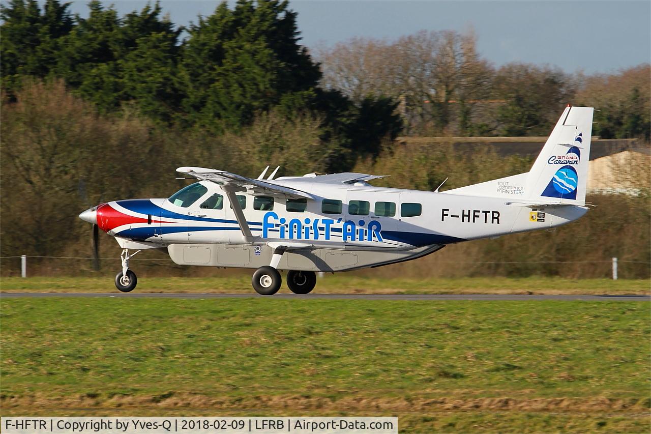 F-HFTR, 2008 Cessna 208B Grand Caravan C/N 208B-2041, Textron Aviation Inc. Grand Caravan 208B, Take off run rwy 25L, Brest-Bretagne airport (LFRB-BES)