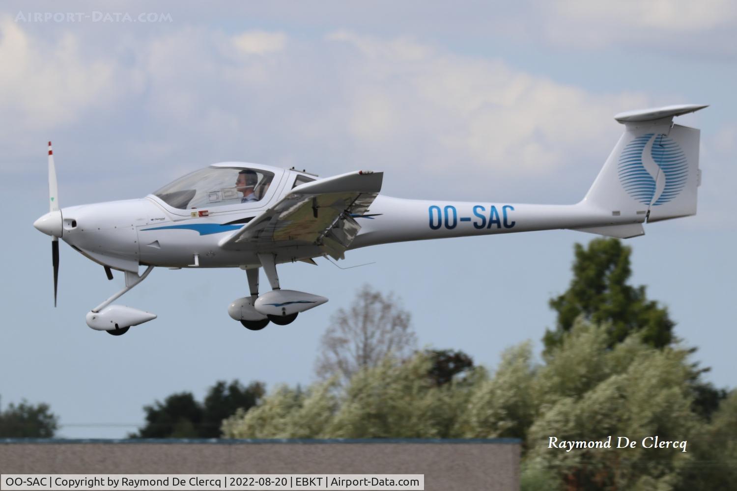 OO-SAC, 2009 Diamond DA-20C-1 Eclipse C/N C0535, Landing at Kortrijk Airport.