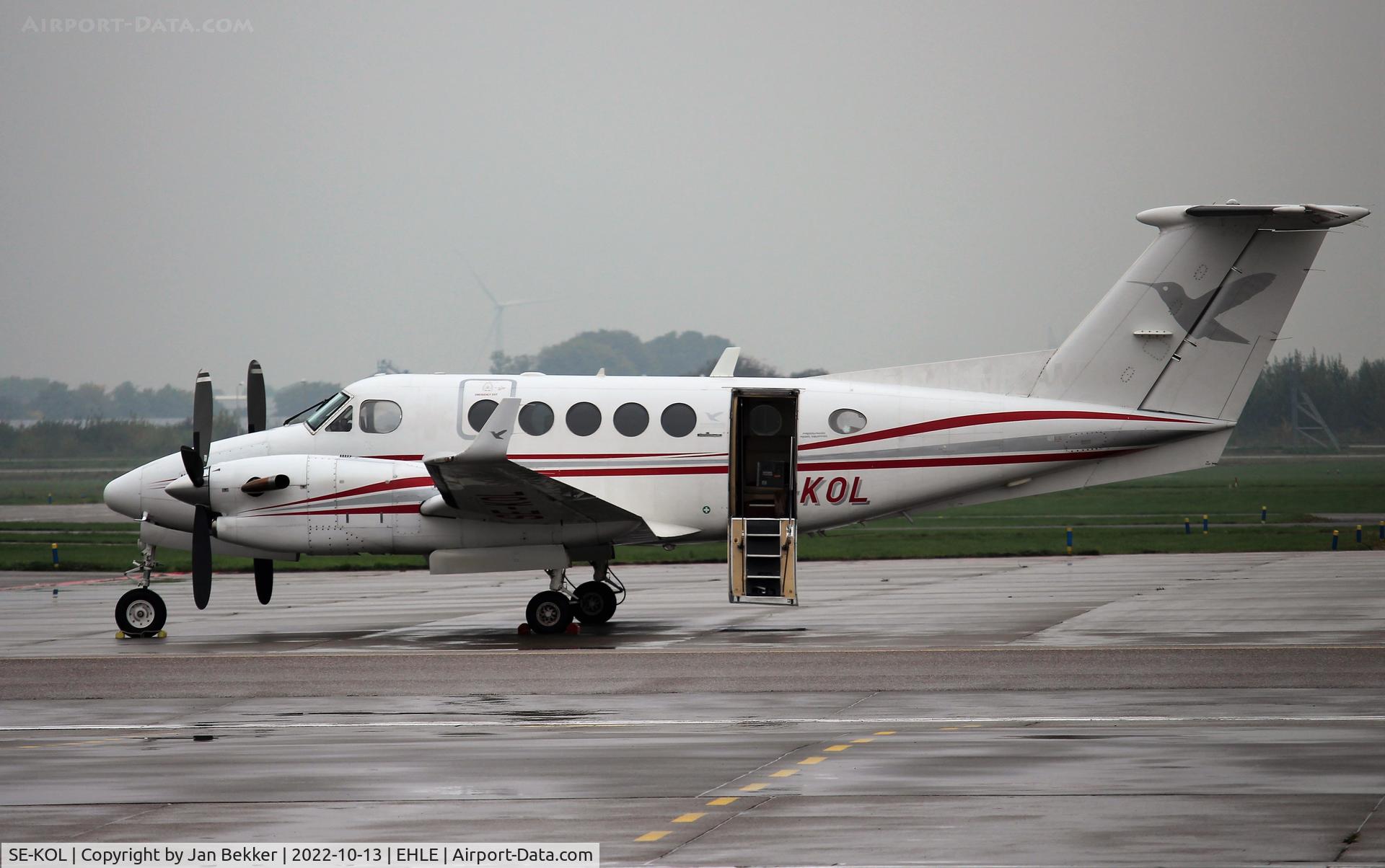 SE-KOL, 1989 Beechcraft King Air 300LW C/N FA-189, Lelystad Airport