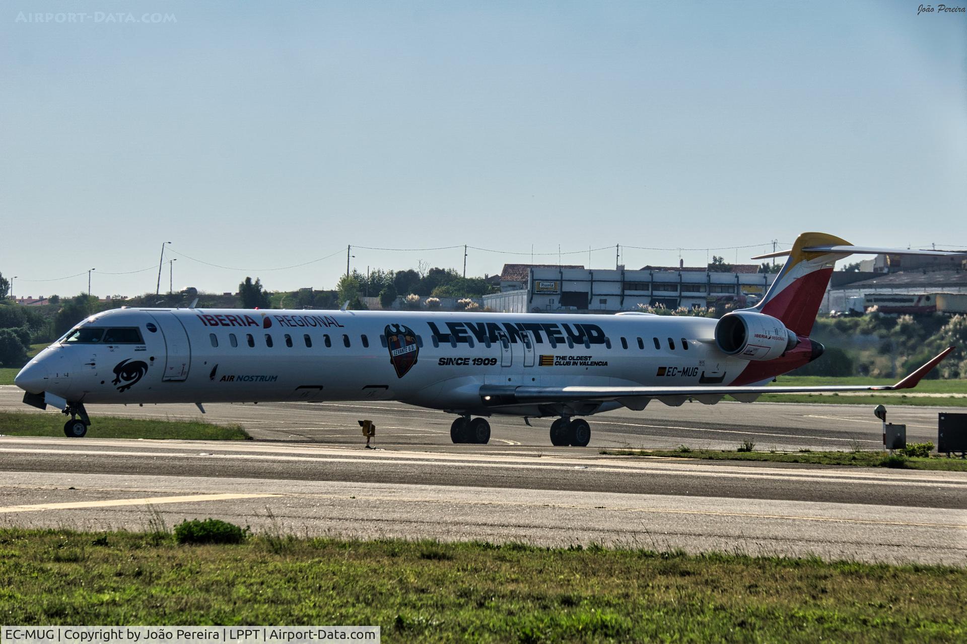 EC-MUG, 2018 Bombardier CRJ-1000 (CL-600-2E25) C/N 19061, Air Nostrum CRJ1000 at LPPT