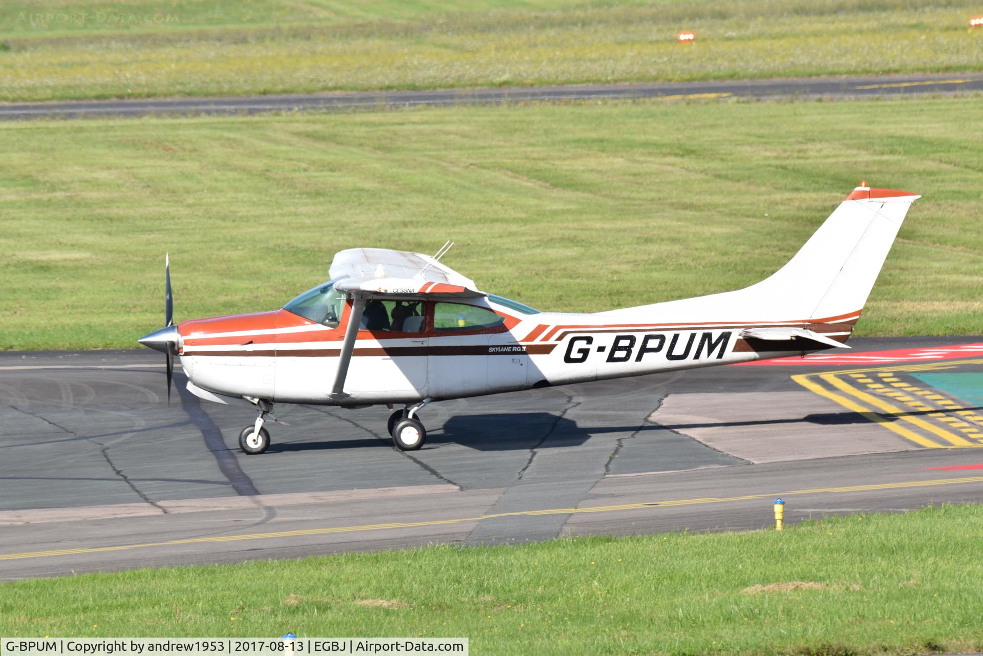 G-BPUM, 1979 Cessna R182 Skylane RG C/N R182-00915, G-BPUM at Gloucestershire Airport.