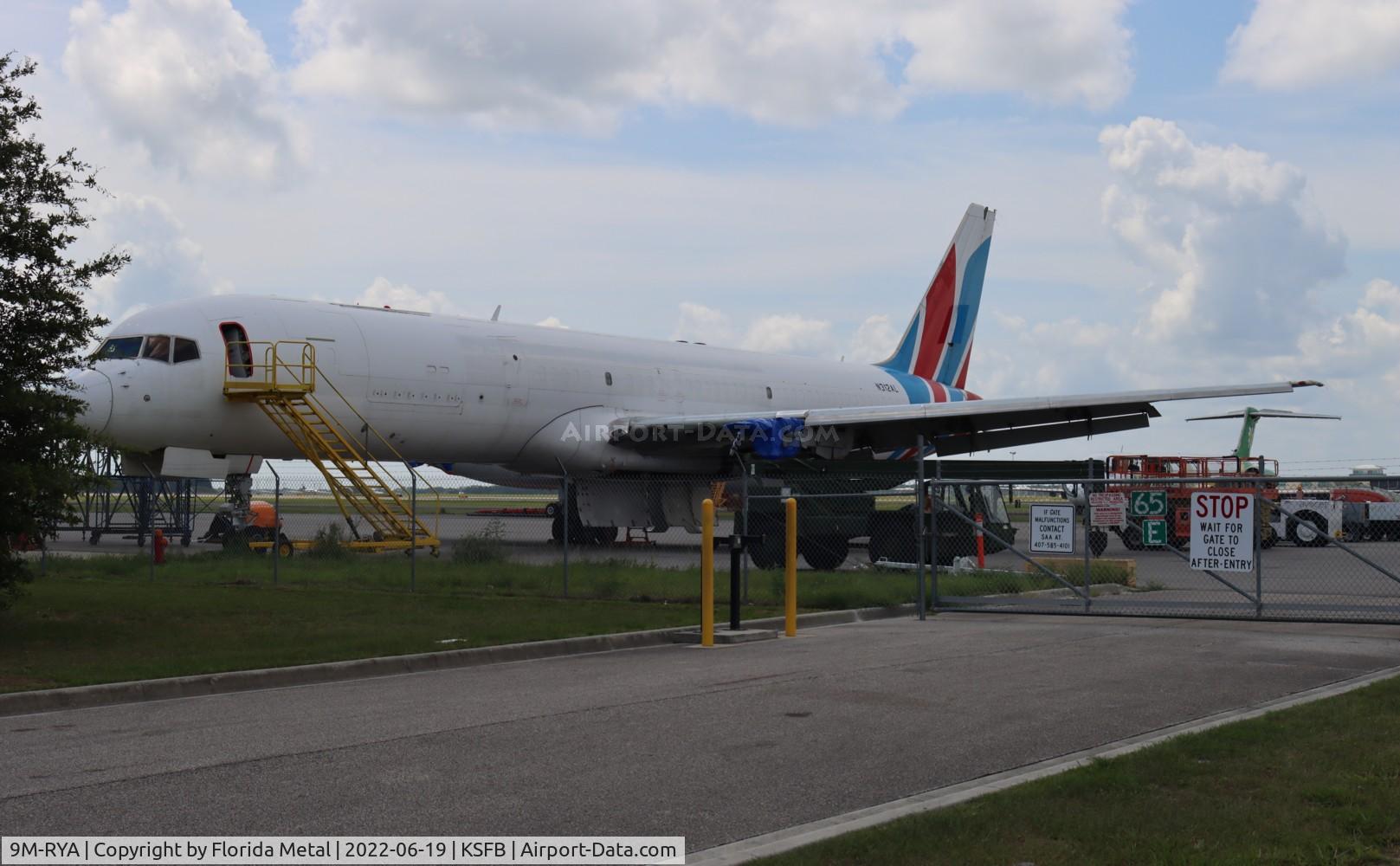 9M-RYA, 1989 Boeing 757-26D C/N 24472, Raya Airways