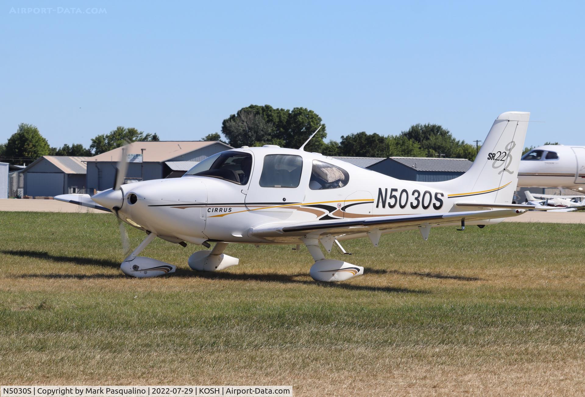N5030S, 2004 Cirrus SR22 C/N 0827, Cirrus SR22
