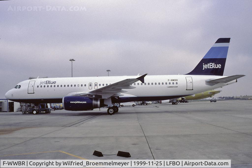 F-WWBR, 1999 Airbus A320-232 C/N 1123, SCAN of Kodak K64 slide - At Toulouse during apron tour 1999-11-25 - for JetBlue Airways as N503JB.