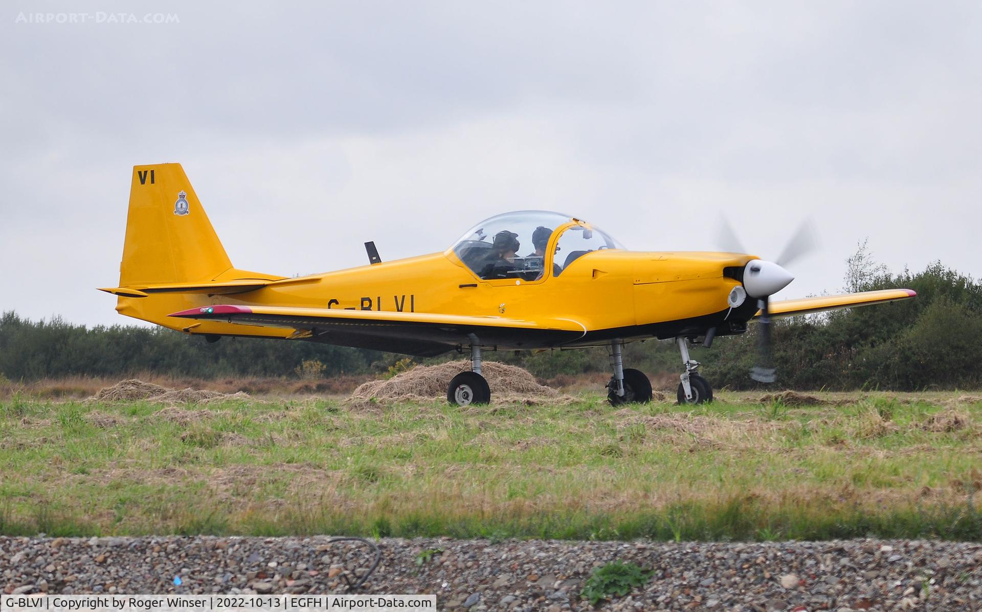 G-BLVI, 1986 Slingsby T-67M Firefly Mk2 C/N 2017, Visiting Firefly Mk.32.