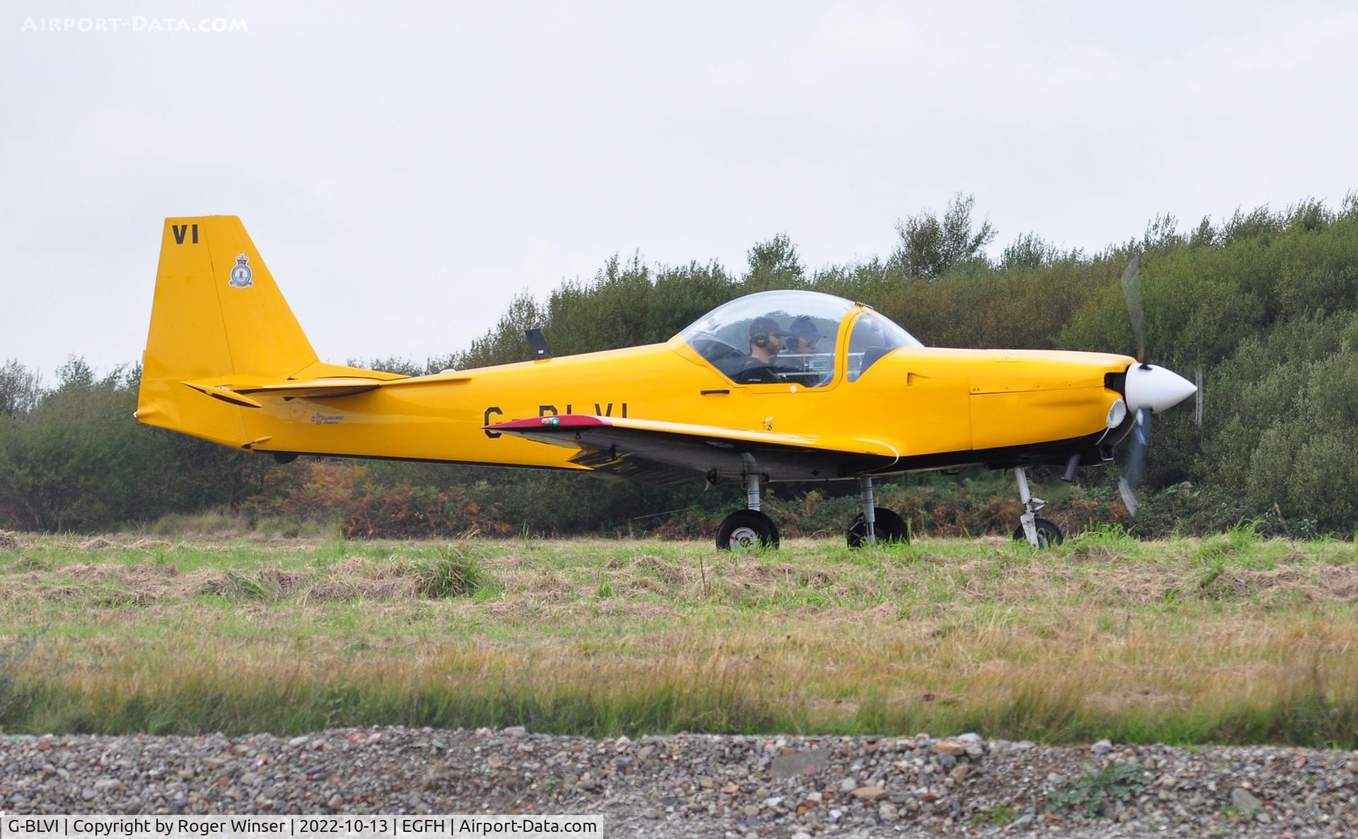 G-BLVI, 1986 Slingsby T-67M Firefly Mk2 C/N 2017, Visiting Firefly Mk.2.