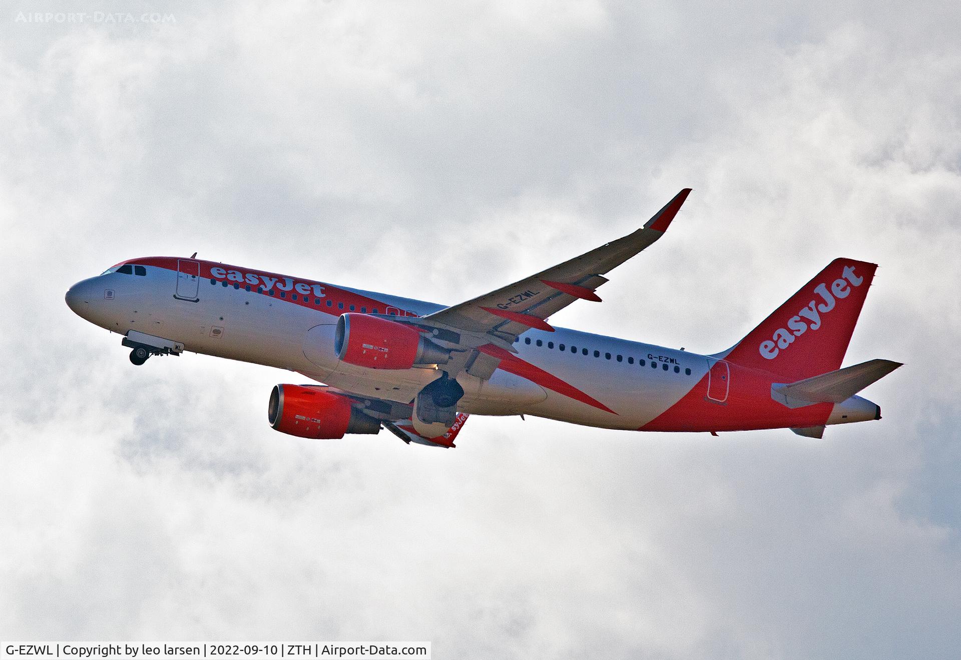 G-EZWL, 2013 Airbus A320-214 C/N 5702, Zakynthos 10.9.2022
