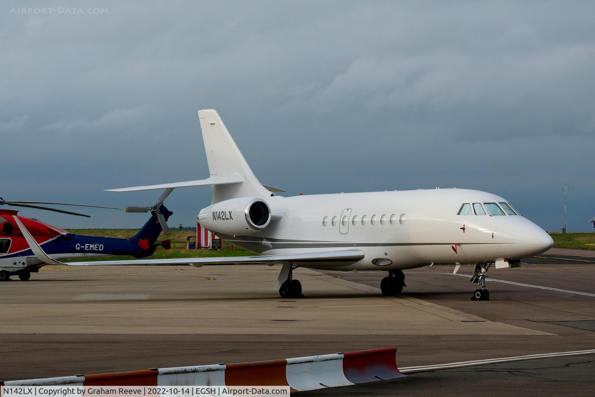 N142LX, 2004 Dassault Falcon 2000EX C/N 040, Parked at Norwich.