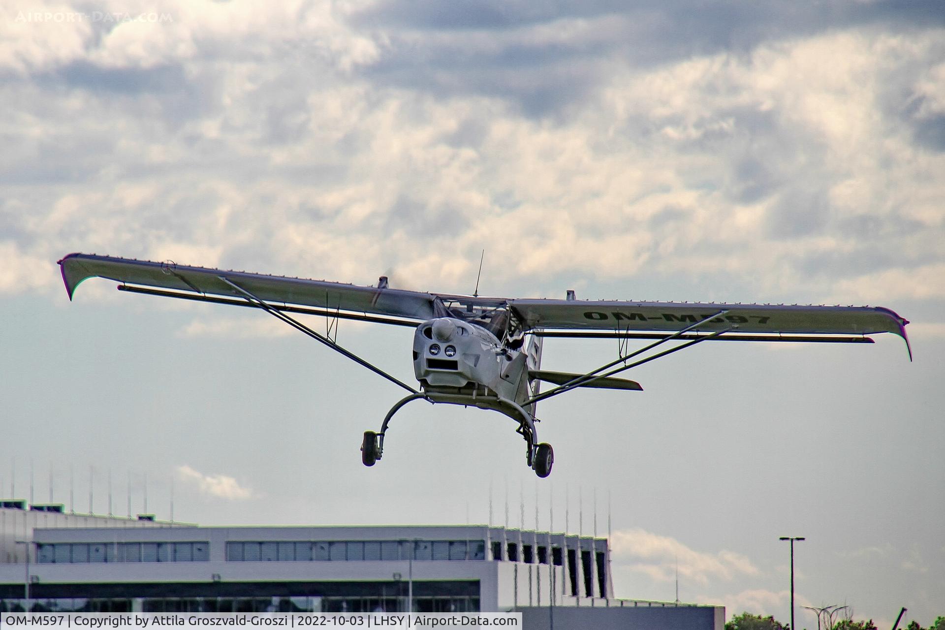 OM-M597, Apollo Fox C/N 110800, LHSY - Szombathely Airport, Hungary