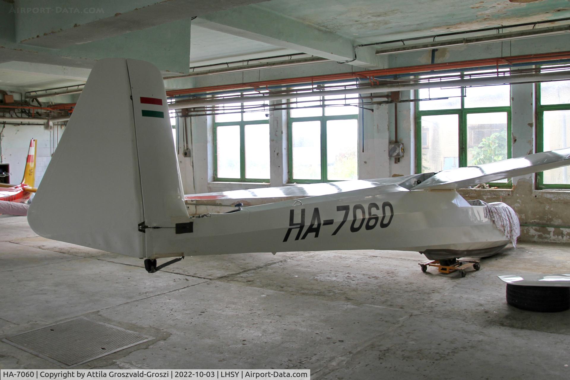 HA-7060, Schleicher Ka 7 Rhonadler C/N 7139, LHSY - Szombathely Airport, Hungary