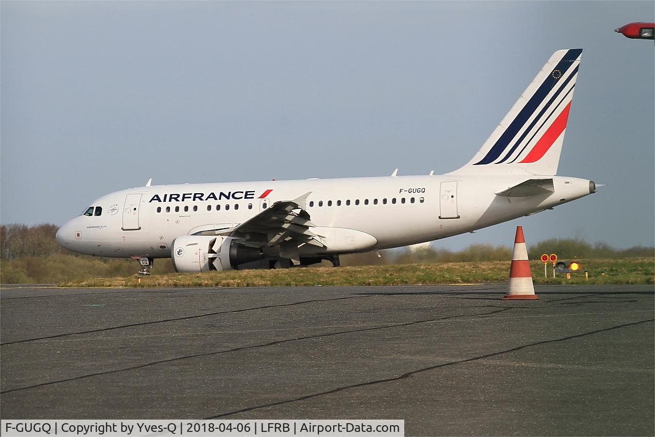F-GUGQ, 2006 Airbus A318-111 C/N 2972, Airbus A318-111, Reverse thrust landing rwy 25L, Brest-Bretagne airport (LFRB-BES)