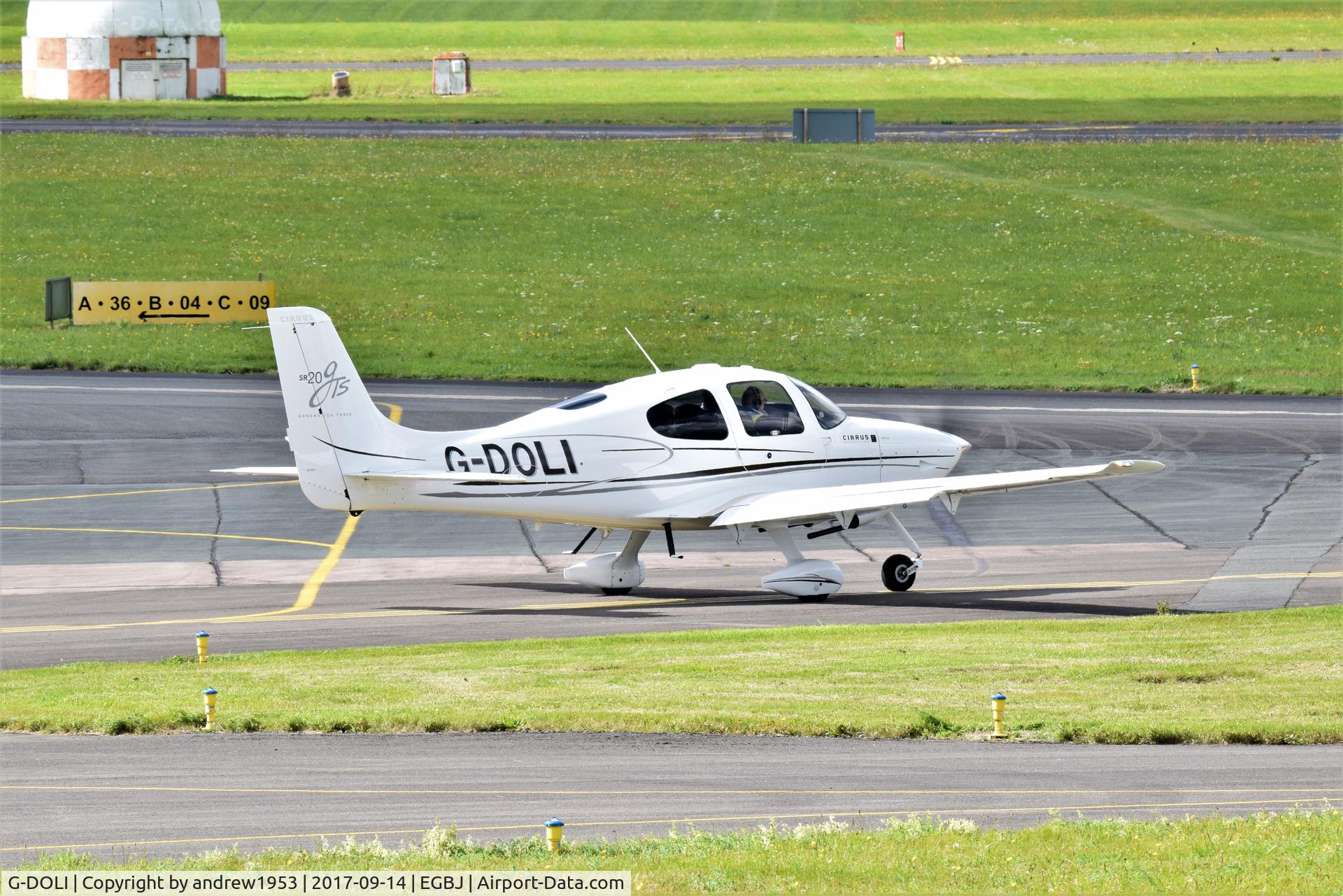 G-DOLI, 2008 Cirrus SR20 G3 GTS C/N 2009, G-DOLI at Gloucestershire Airport.