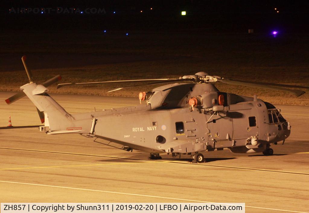 ZH857, AgustaWestland EH-101 Merlin HM.2 C/N 50151/RN37/MCSP17, Night stop...